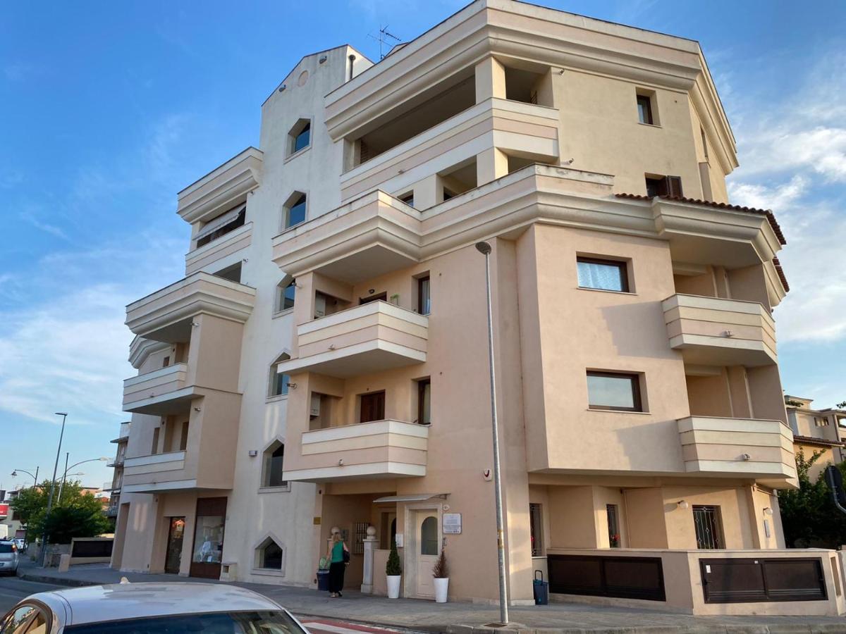 Appartamento Patrician House Olbia Esterno foto